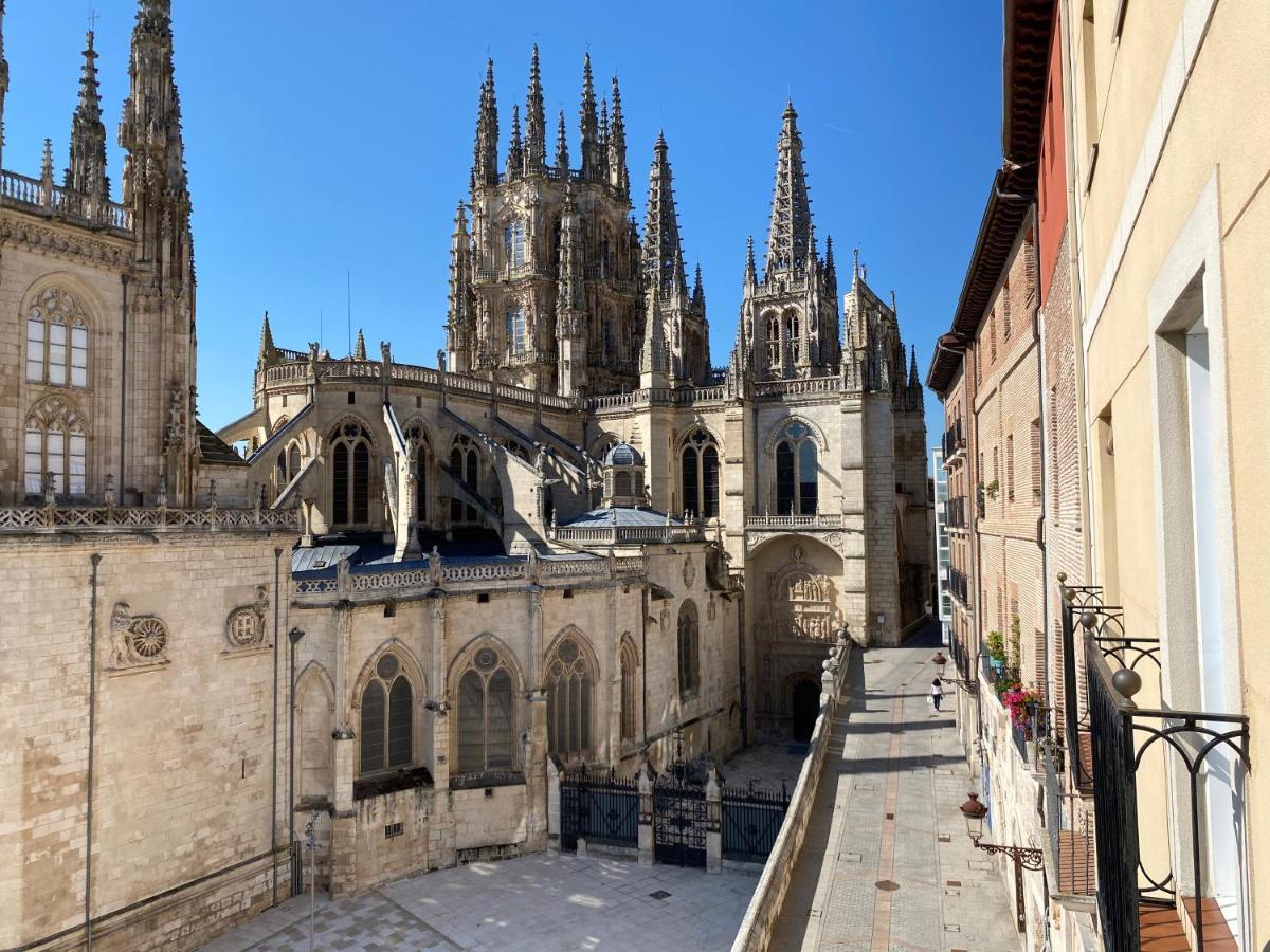 Contemplando La Catedral By Exclusive Burgos Apartments Bagian luar foto